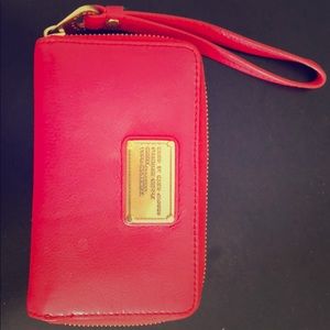 Marc by Marc Jacobs Classic Q Wingman Wristlet